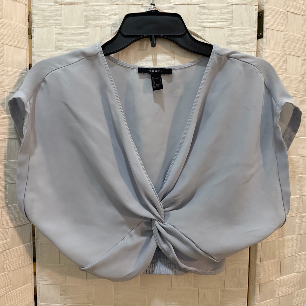 Forever 21 Light Blue Draped Twist Front Crop Blouse Size S